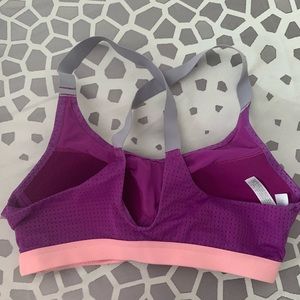 VS sport bra..